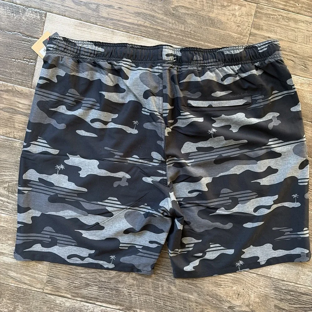 Travis‎ Mathew Mens 7
